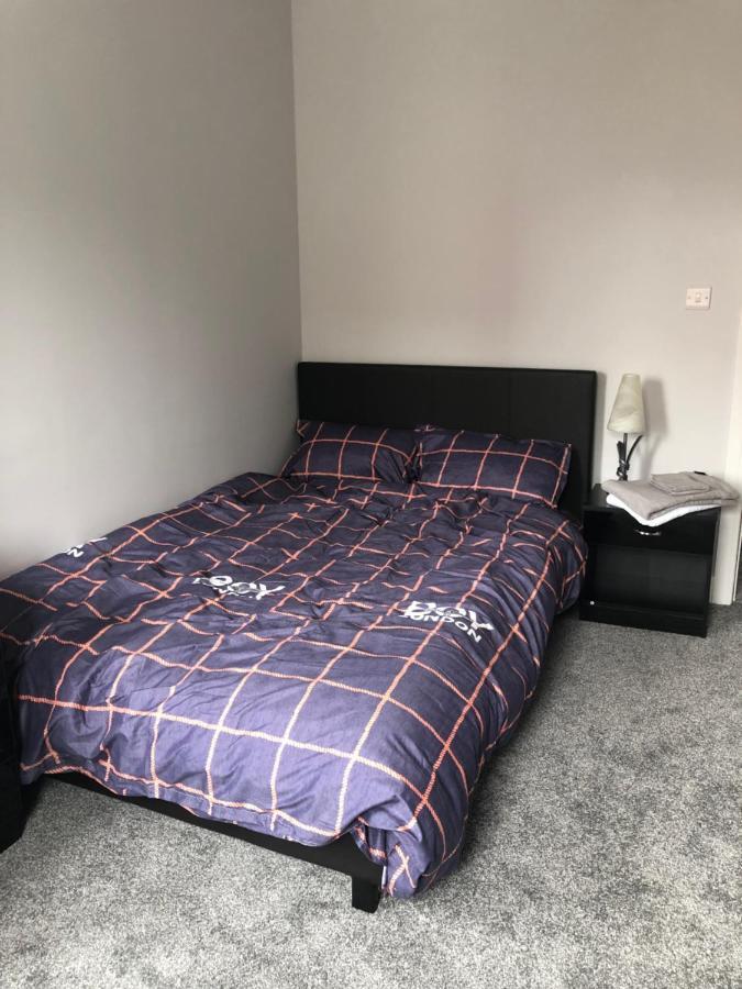 Central Unite Management Ltd Манчестер Экстерьер фото